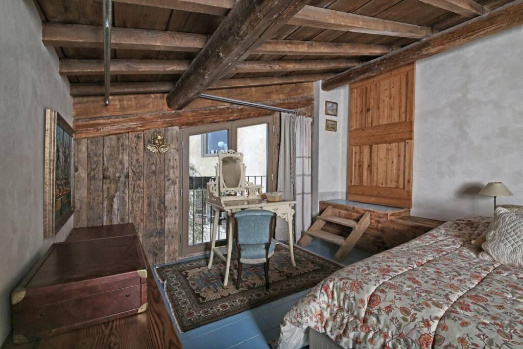 Betta - Newly Renovated Lake-View Terrace Apartment, Peaceful And Silent Surroundings トスコラーノ・マデルノ エクステリア 写真